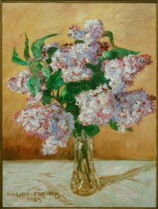 Bouquet de lilas dans un vase en verre