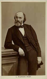 Portrait du poète Victor de Laprade 1812-1883, c. 1870 - Photo studio Mayer and Pierson.