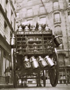 Chariot de lait à Clichy