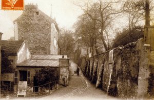 Rue Saint-Vincent, Montmartre, Paris, vers 1900 - Photographer French