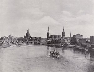 Vieille ville depuis le pont Marienbrücke