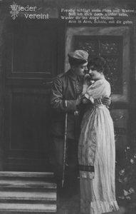 Soldat allemand retrouvé avec sa bien-aimée - Photographer German
