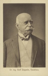 Graf Ferdinand von Zeppelin, concepteur et constructeur de dirigeables allemand - Photographer German