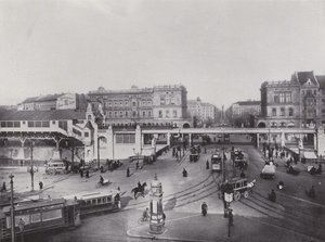 Hallesches Tor avec la station de métro aérien - Photographer German