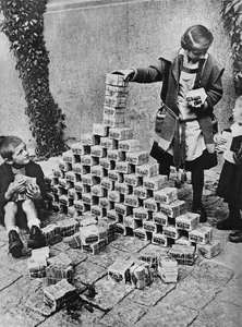 Hyperinflation de la monnaie allemande