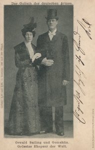 Oswald Balling et sa femme, le couple marié le plus grand du monde - Photographer German