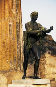 Statue du dieu Apollon, Pompéi (Liste du patrimoine mondial de l