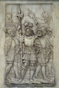 Hallebardiers, détail du tombeau de François Ier et Claude de France, commandé en 1548 (marbre)