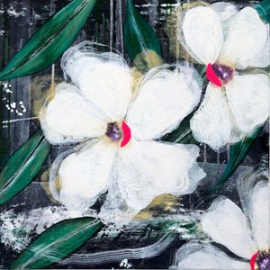 Fleurs abstraites blanches