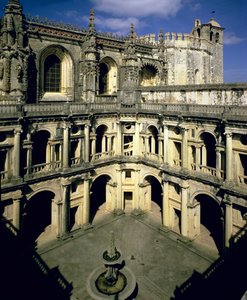 Vue du Claustro dos Felipes, achevée après 1584 - Portuguese School
