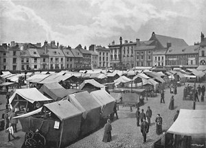 Place du marché, Northampton, vers 1896 - Poulton and Co