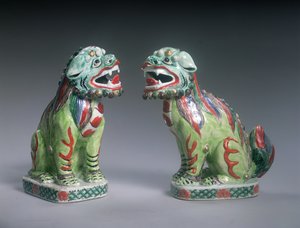 Paire de lions Famille Verte, période Kangxi (1662-1722) (porcelaine) - Qing Dynasty Chinese School