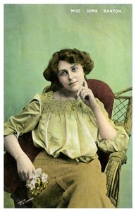 Dora Barton, actrice britannique, vers 1905-1919 - RW Thomas