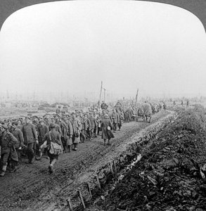 Prisonniers de guerre allemands, Sambre, Première Guerre mondiale, 1914-1918 - Realistic Travels Publishers