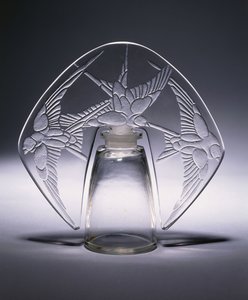 Bouchon Trois Hirondelles No. 496, c.1920 - Rene Jules Lalique
