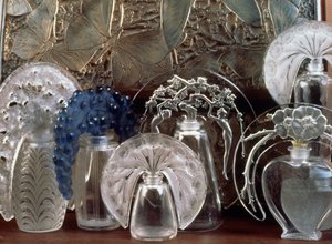 Flacon de parfum en verre - Rene Jules Lalique