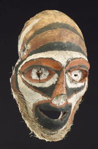Masque fait d