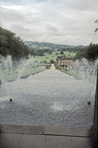 Chatsworth House depuis le sommet de la Cascade, Derbyshire, années 1980 - Richard Williams