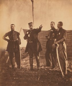 Général français Pierre Bosquet (centre), donnant des ordres à son état-major, Guerre de Crimée, Crimée, Ukraine - Roger Fenton
