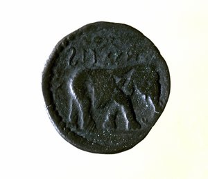 Pièce de Carthage représentant un éléphant. IIIe ou IIe siècle av. J.-C.