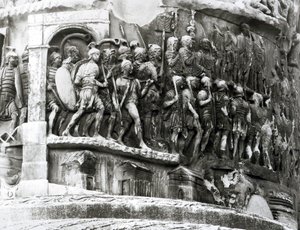 Détail de la Colonne de Marc Aurèle (Colonna Antonina), 180-196 apr. J.-C. (marbre)