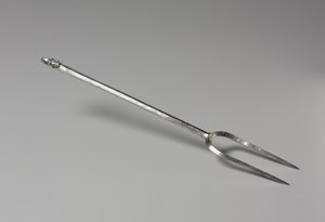Fourchette avec pommeau en tête de mule, 375-425
