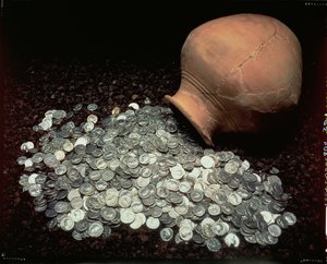 Pot contenant un trésor de pièces d