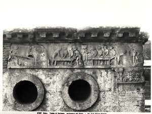 Relief de la frise représentant le processus de fabrication du pain, c.30 av. J.-C. (détail)