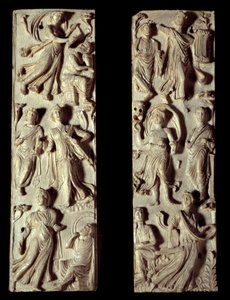 Rome antique : diptyque en ivoire sculpté représentant six muses et six poètes (ou philosophes) - Roman Roman