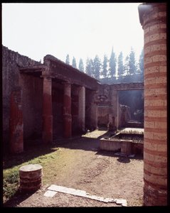 Casa della gemma, 5e siècle av. J.-C. - 1er siècle apr. J.-C. - Roman Roman