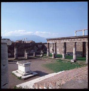 Art romain : vue du temple d