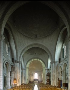 Vue intérieure de la Cathédrale Saint Pierre