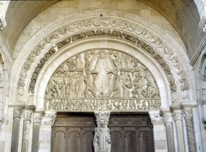 Jugement dernier, tympan sculpté de la Cathédrale Saint-Lazare d