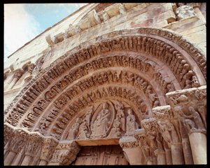 Art roman : tympan de l
