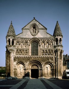 Art roman : vue de Notre Dame la Grande (Notre-Dame-la-Grande). 12ème siècle Poitiers (Vienne) - Romanesque