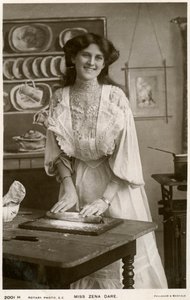 Zena Dare, actrice britannique, vers 1900 - Rotary Photo