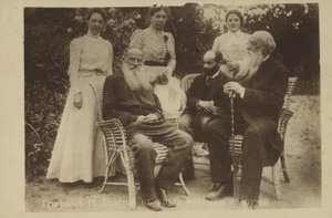 Léon Tolstoï avec famille et amis - Russian Photographer