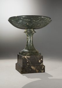 Vase, vers 1830-40 - Russian School
