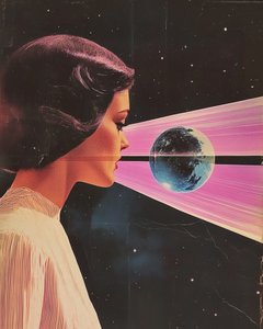 Cosmic Woman : Vision rose