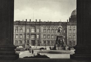 Berlin : Vue sur le palais royal et le Lustgarten - Sasha Stone