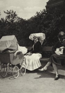 Berlin: Kindermädchen; Nourrice