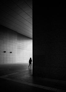 Passage moderne solitaire