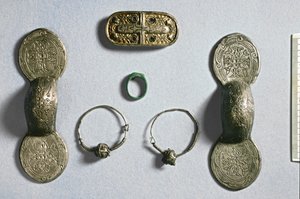 Bijoux de Camon, Amiens, Somme, carolingien, 7ème-10ème siècle - School Carolingian
