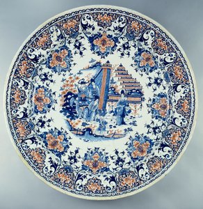 Chinoiserie. Plat en faïence avec décor chinois - School Chinese