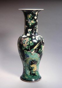 Grand vase Famille Noire Yen Yen, période Kangxi (1662-1722) - School Chinese