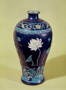 Vase Ming avec décoration tricolore
