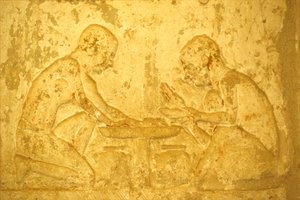 Égypte ancienne, sculpture/peinture murale, tombe de Petosiris, Tuna el Gebel, 300 av. J.-C., hommes fabriquant des médicaments onguents - School Egyptian