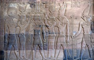 Égypte ancienne, peinture murale/sculpture, Ptolémée XIII présenté à Horus, Temple de Sobek et Horus, Kom Ombo - School Egyptian