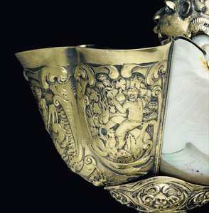 Coupe de nautile montée, Nagyszeben, milieu du 17ème siècle (détail) - School Hungarian