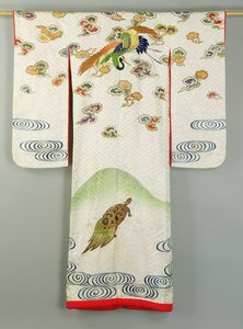 Robe de mariée Uchikake décorée d